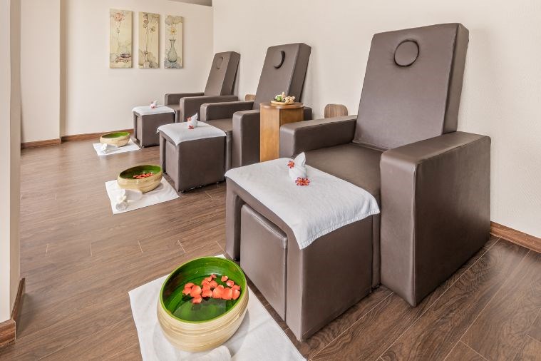 Mangata Beachfront  Hotel Đà Nẵng